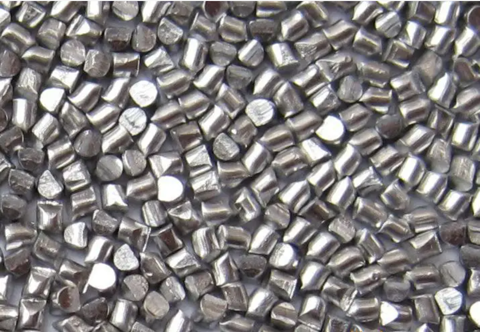 The function of impurity elements in aluminum alloy(1)
